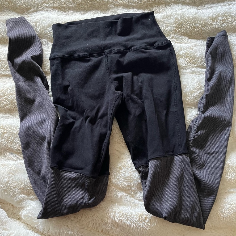 ALO LEGGINGS